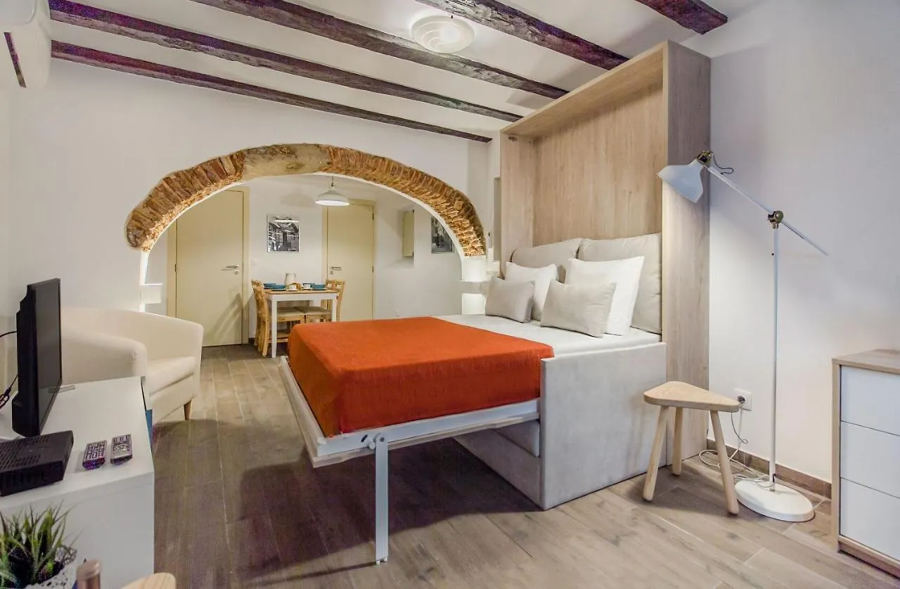 Guest Inn Alfama Lisbon Apartment